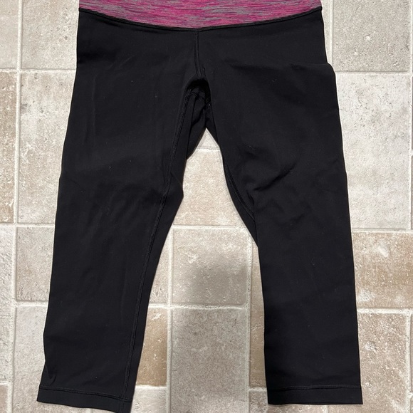 Lululemon Legging Crops - Picture 2 of 2